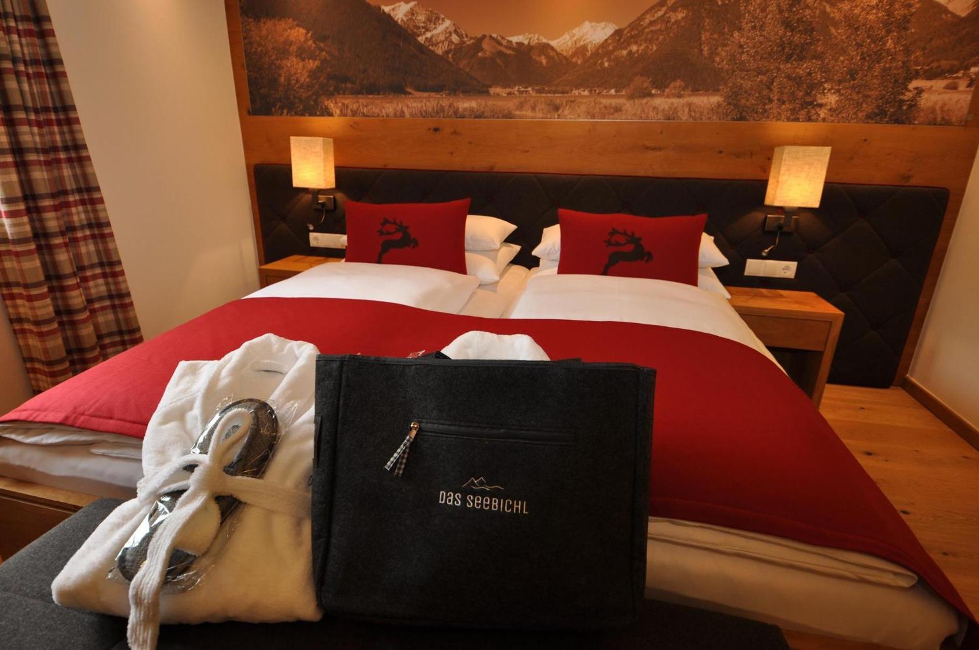 Hotel-Garni "Das Seebichl" Ахенкирх Стая снимка